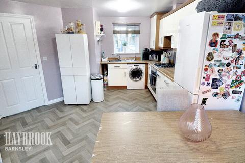 3 bedroom semi-detached house for sale, Windmill Close, Barnsley