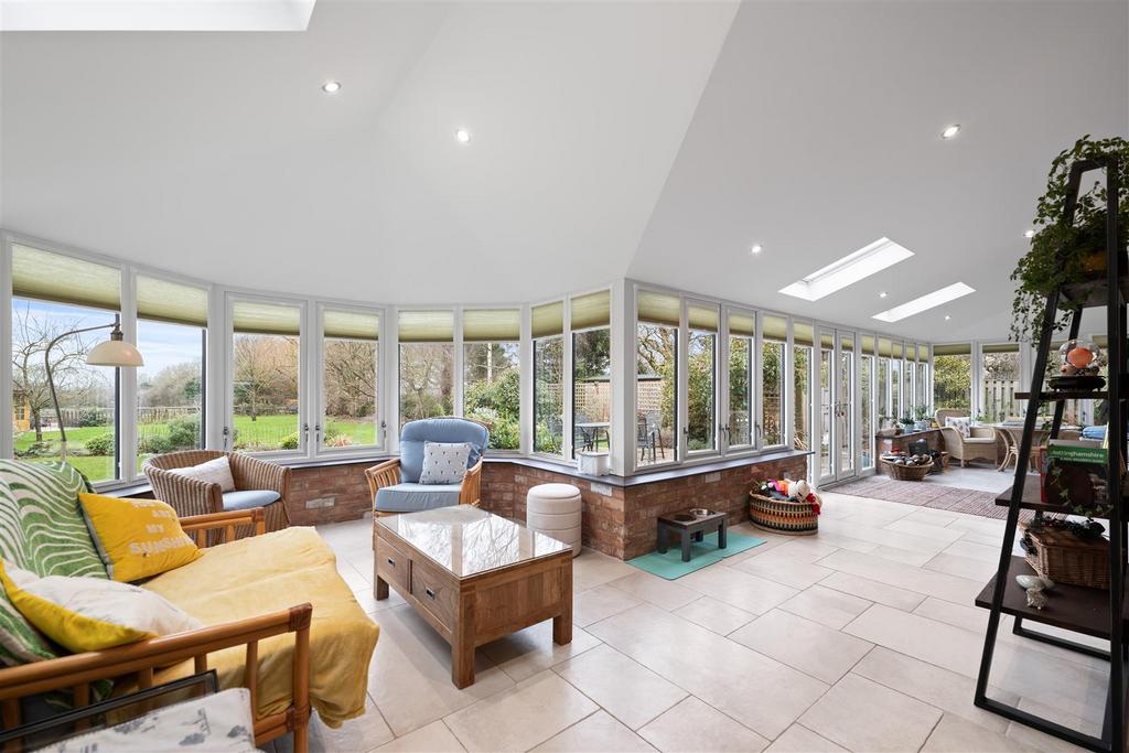 Garden room