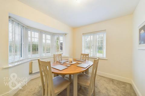 4 bedroom detached house for sale, Walnut Tree Drive, Framingham Earl, Norwich