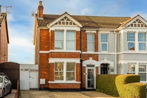 3 bedroom semi-detached house for sale, Podsmead Road, Gloucester GL1