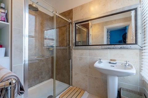 40 Podsmead Road, Gloucester, GL1 5PA