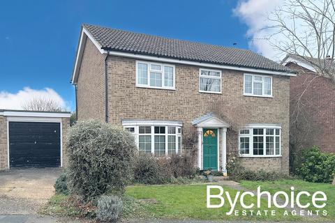 4 bedroom detached house for sale, Gilbert Road, Clare, Sudbury, Suffolk