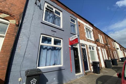 1 bedroom in a house share to rent, Lothair Road, Leicester LE2