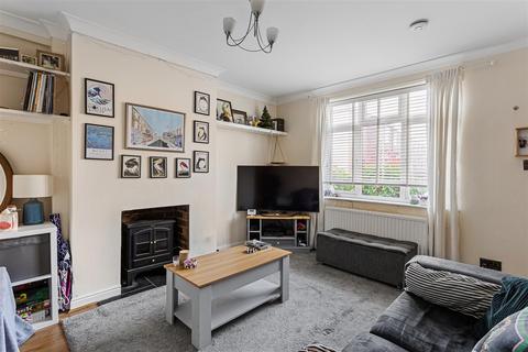 2 bedroom house to rent, Count De Burgh Terrace, York