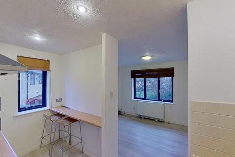 1 bedroom apartment for sale, Spoonley Wood, Bancroft Park, Milton Keynes