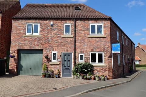 5 bedroom end of terrace house for sale, Church View, Baker Street, Appleton Wiske, DL6 2AQ
