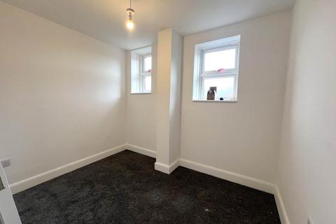 1 bedroom flat to rent, High Street North, Dunstable LU6