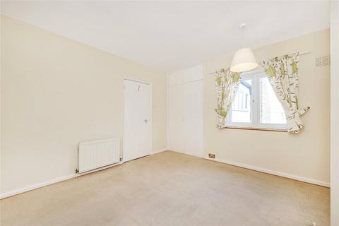 2 bedroom apartment to rent, Wilton Road, London, N10