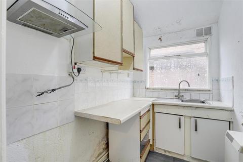 3 bedroom terraced house for sale, Osborne Street, Radford NG7