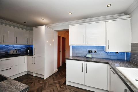 26 Springdale Close, Willerby, Hull, HU10 6RE