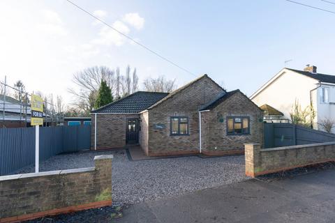 3 bedroom detached bungalow for sale, Sleaford Road, Wigtoft, Boston, PE20