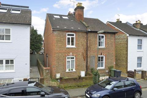 3 bedroom semi-detached house for sale, Markenfield Road, Guildford