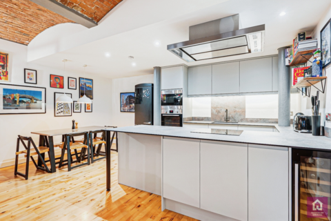 2 bedroom flat for sale, Chorlton Mill, Manchester, Manchester City Centre, M1