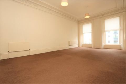 3 bedroom flat to rent, Park Circus Place, Glasgow, G3