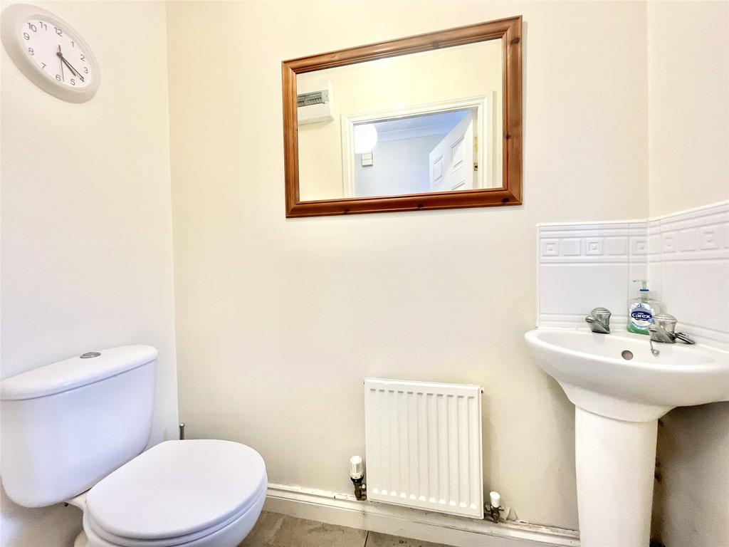 Ground Floor Wc