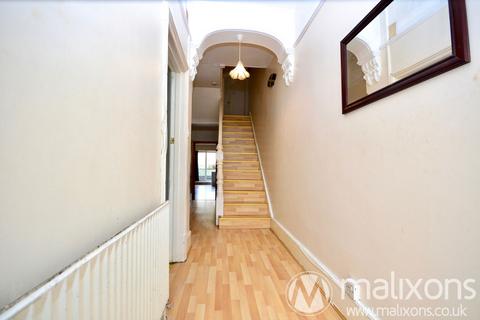 5 bedroom detached house for sale, Melfort Road, Thornton Heath CR7