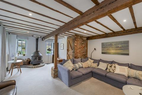 4 bedroom barn conversion for sale, Lees Road, Laddingford, Kent