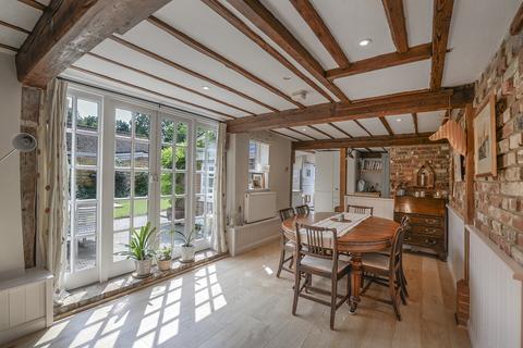 4 bedroom barn conversion for sale, Lees Road, Laddingford, Kent