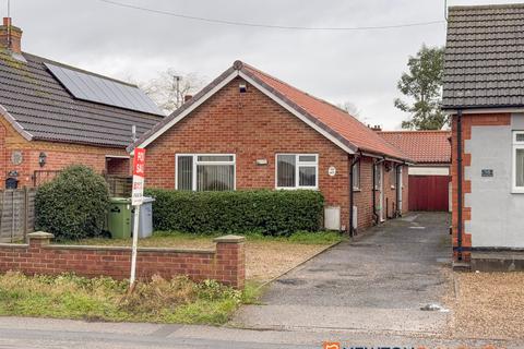 3 bedroom detached bungalow for sale, Hawton Lane, Balderton NG24