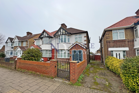 3 bedroom semi-detached house for sale, Hounslow, TW4