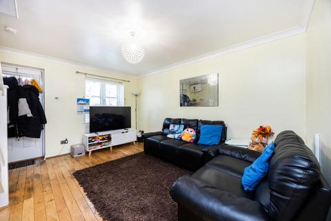 2 bedroom terraced house for sale, Britannia Gate, London, E16 1SA