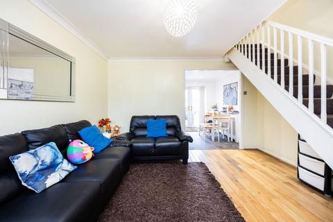 2 Britannia Gate, London, E16 1SA