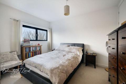 2 bedroom flat for sale, Drayton Park, London, N5