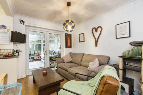 10 Abbey Fold, Burscough, Ormskirk, L40 7UX