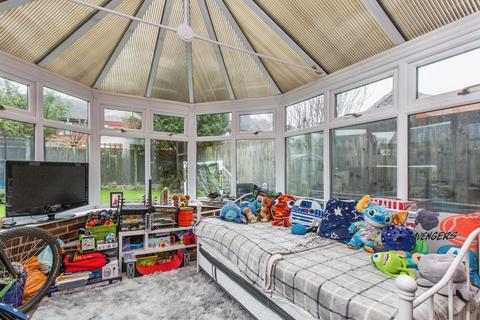 10 Abbey Fold, Burscough, Ormskirk, L40 7UX