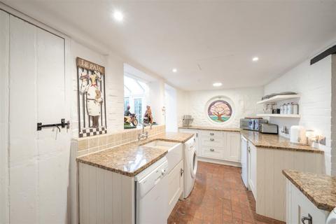 2 bedroom semi-detached house for sale, Hook Lane, Nyetimber