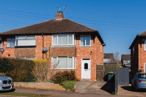 3 bedroom semi-detached house for sale, Sinclair Avenue, Banbury, OX16