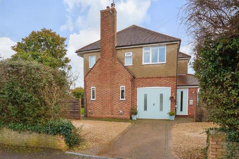 4 bedroom detached house for sale, Turner Road, Taunton TA2