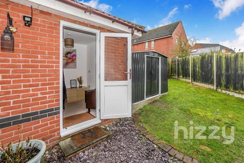 2 bedroom semi-detached house for sale, Admiral Road, Ipswich IP8