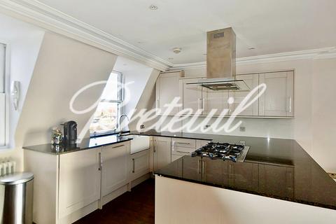 2 bedroom apartment to rent, Fulham Road, SW6