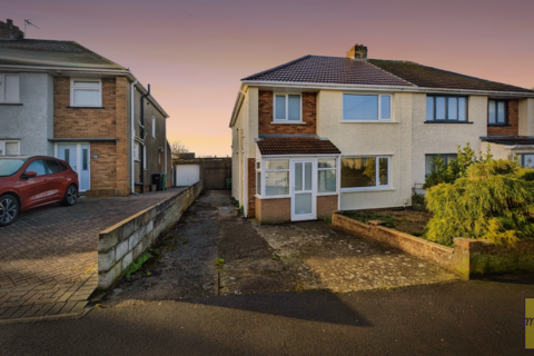 3 bedroom semi-detached house for sale, Knightswell Road, Cardiff