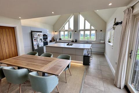 5 bedroom barn conversion to rent, Park Lane, Faringdon SN7