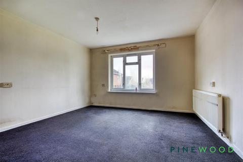 1 bedroom flat for sale, Harehill Road, Chesterfield S40