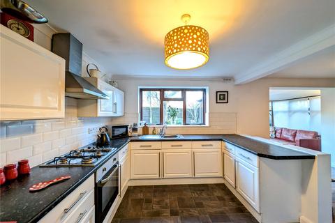 5 bedroom detached house for sale, Kings Road, Kidderminster, Worcestershire, DY11