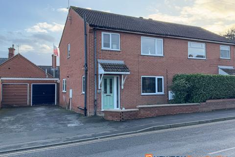 3 bedroom semi-detached house for sale, Beacon Hill Road, Newark NG24