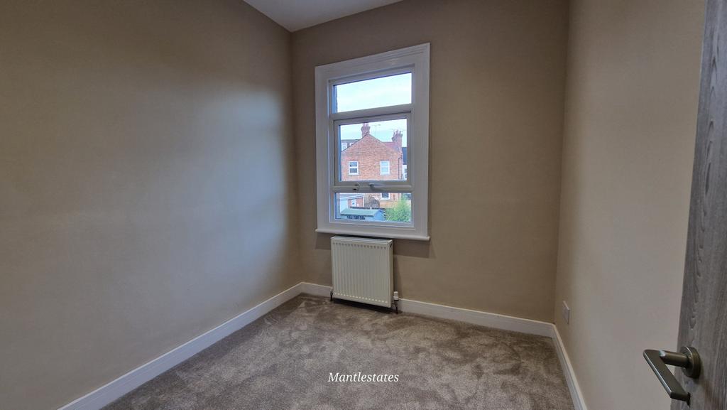Bedroom (2)