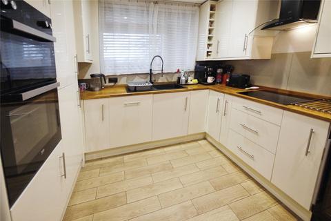 2 bedroom apartment for sale, Elizabeth House, Albany Road, Brentwood, Essex, CM15