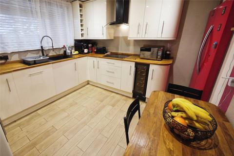 2 bedroom apartment for sale, Elizabeth House, Albany Road, Brentwood, Essex, CM15