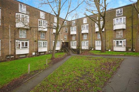 2 bedroom apartment for sale, Elizabeth House, Albany Road, Brentwood, Essex, CM15