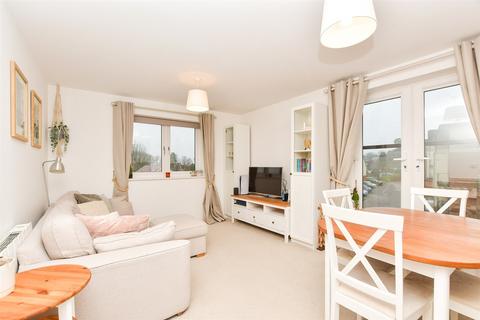 2 bedroom flat for sale, Bailey Place, Crowborough, East Sussex