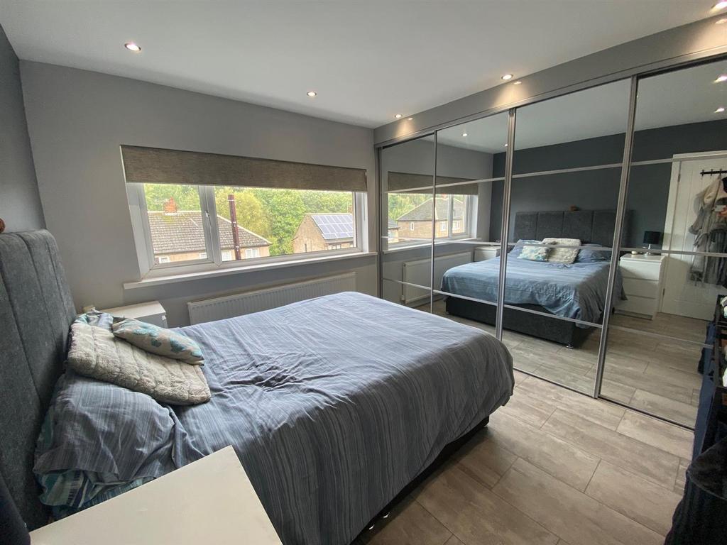 BED 1 .jpg