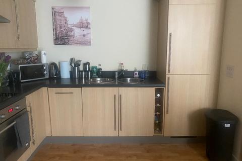 1 bedroom flat to rent,  Colombo Square, Worsdell Drive, Gateshead NE8