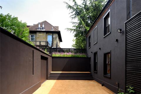 2 bedroom detached house for sale, Castlebar Hill, Ealing