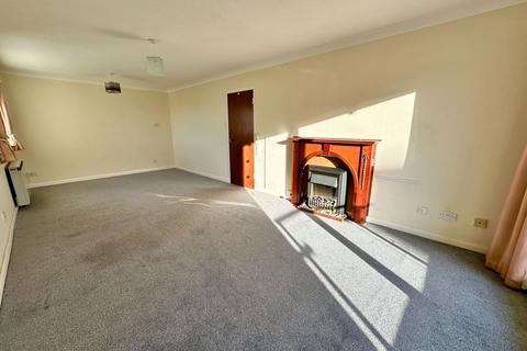 2 bedroom flat for sale, Livermead Hill, Torquay