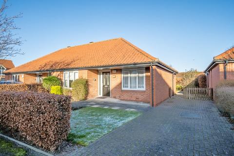 2 bedroom semi-detached bungalow for sale, Magnolia Grove, New Earswick, York