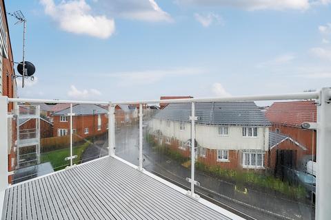 2 bedroom flat for sale, Limestone Road, Beaumont House Limestone Road, PO20